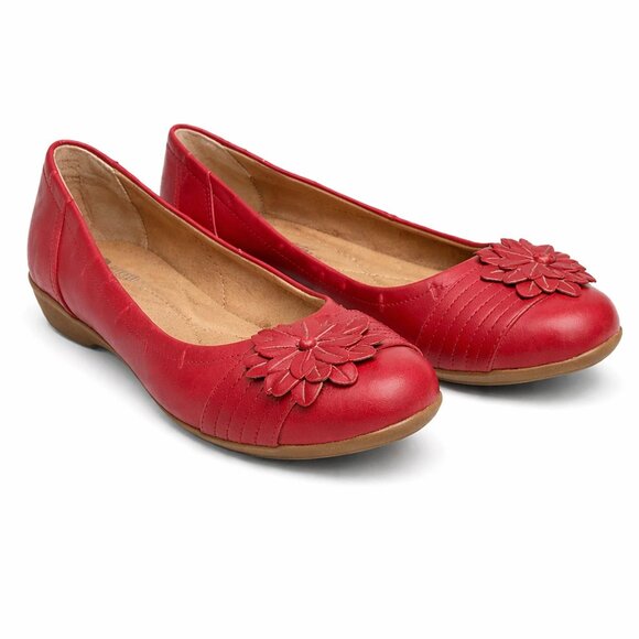 White Mountain Shoes - White Mountain Red Floral Applique Slip-On Flats